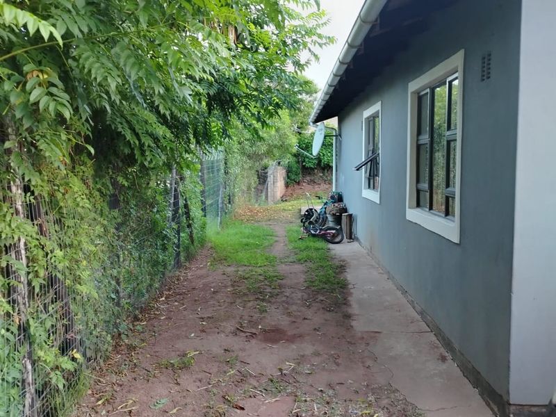 Perfect starter home for sale - Photo 5