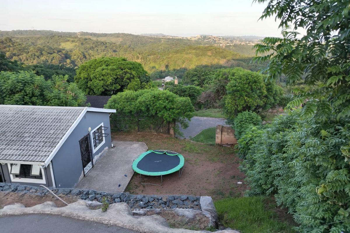 Perfect starter home for sale - Photo 2