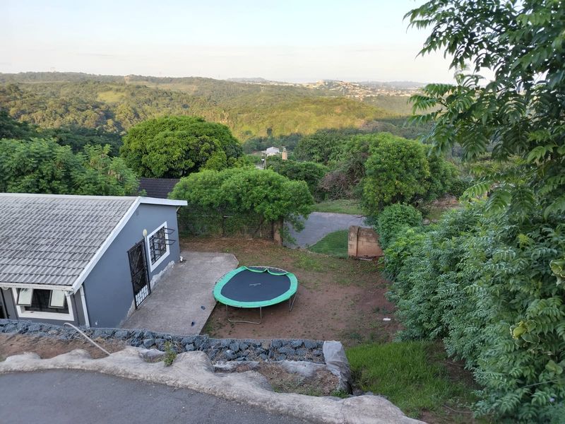 Perfect starter home for sale - Photo 2