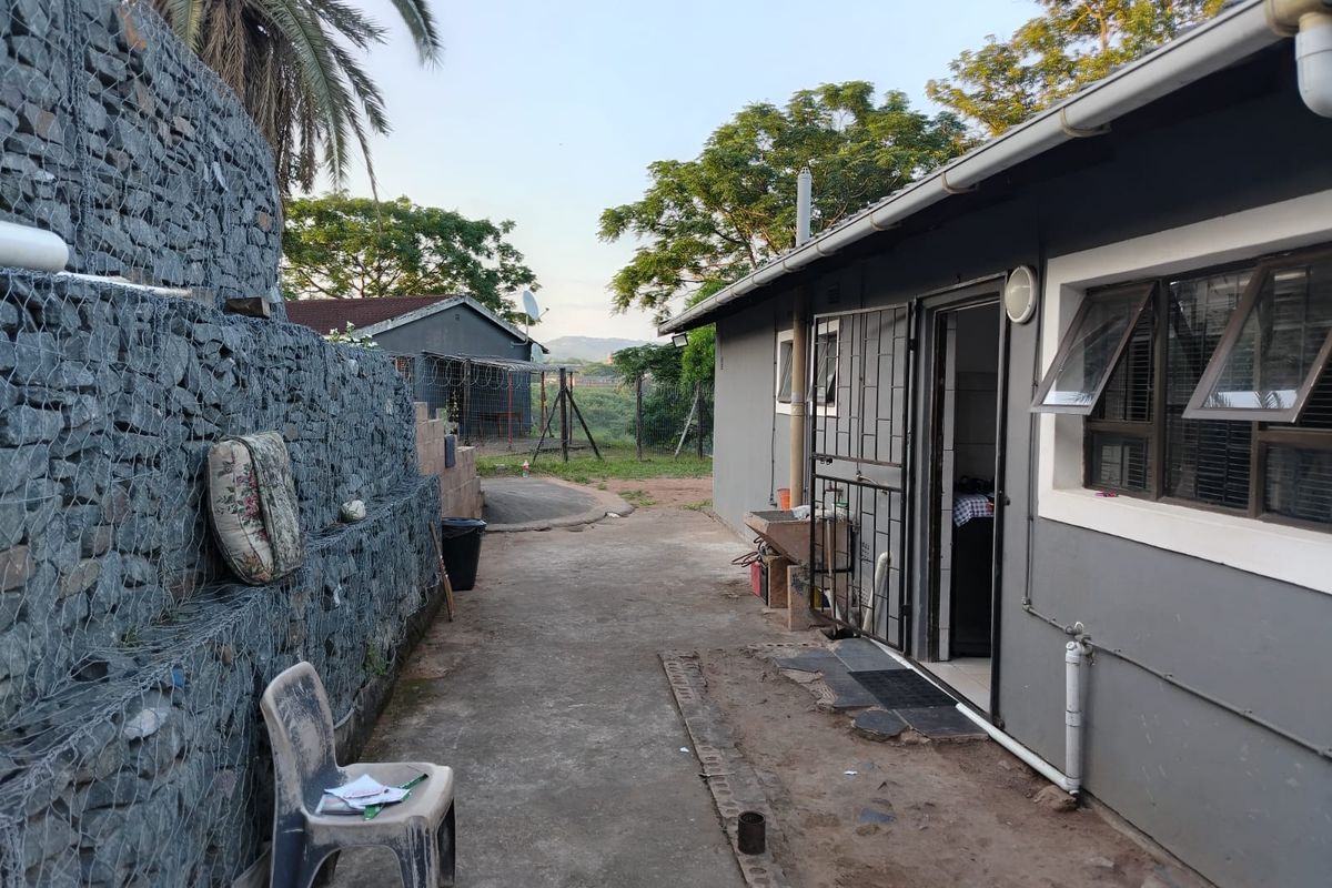 Perfect starter home for sale - Photo 3