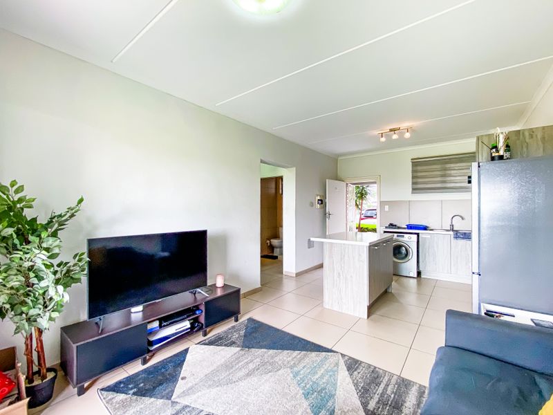 Starting to bid from R599 000!!! Live Online Auction! Non-Distressed Auction - Photo 7