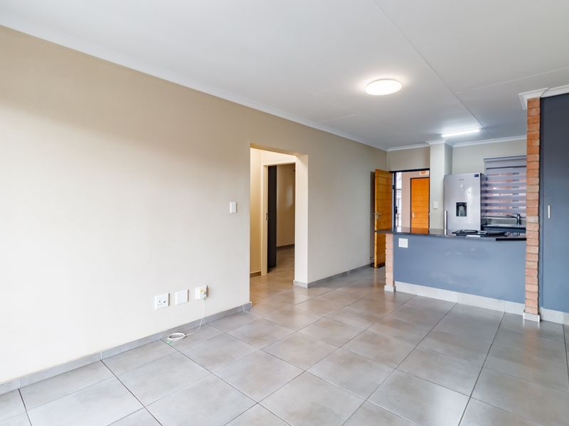 2 Bed 2 Bath Modern Unit on 2nd Floor - Photo 6