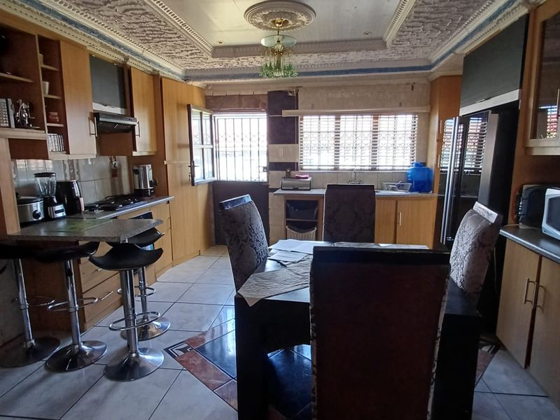 3 Bed House for Sale in Aloevale - Photo 3