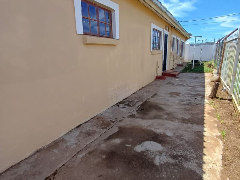 3 Bed House for Sale in Aloevale - Photo 10