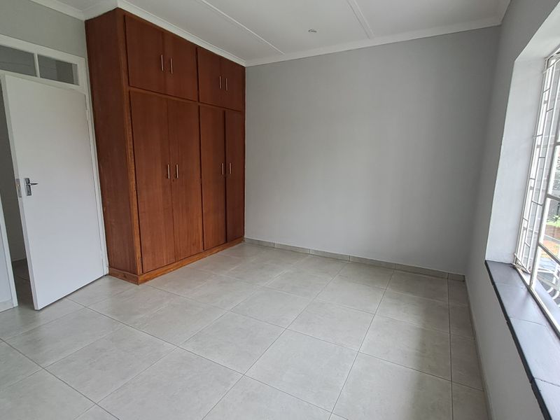 Stylishly Refurbished Family Home in Prime Heidelberg Central - Photo 8