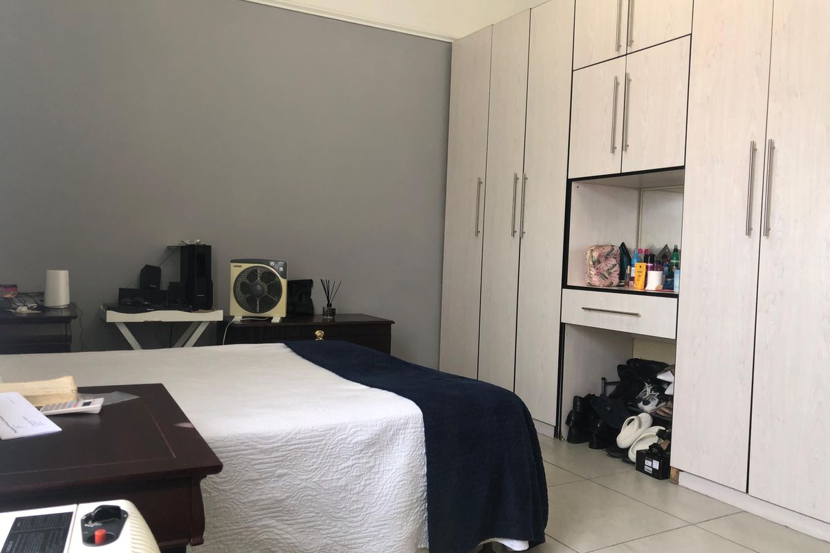 3 bedroom home with Garage and granny flat - Photo 4