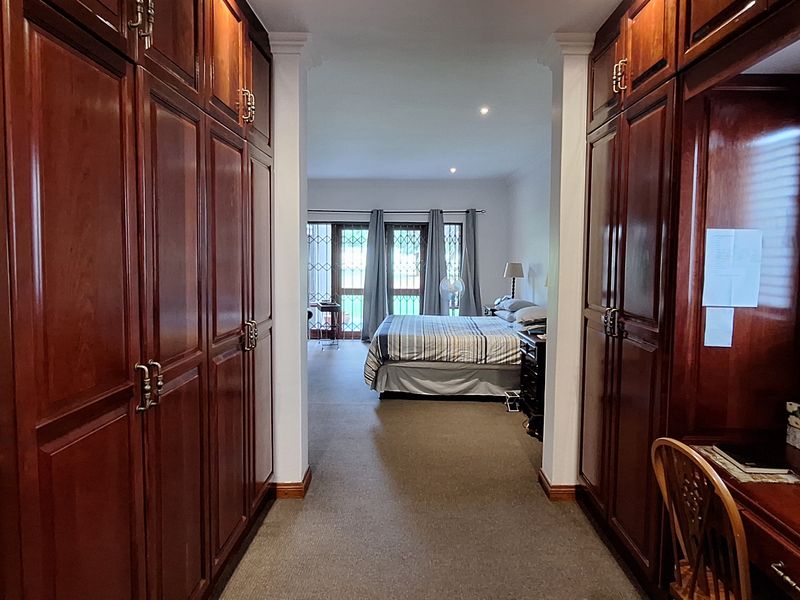 Elegant Golf Estate Living!! - Photo 9