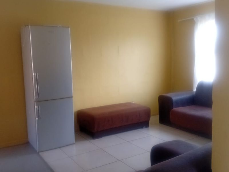 "Modern and Spacious Family Home for Sale in Amalinda Sohco Flats - Photo 6