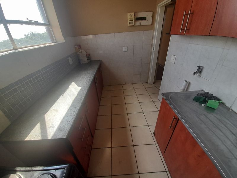 Flat at R4,150 - Photo 5