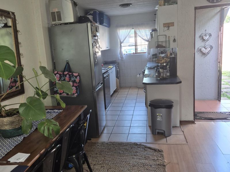 Where Practical Living Meets Good Value ! - Photo 5