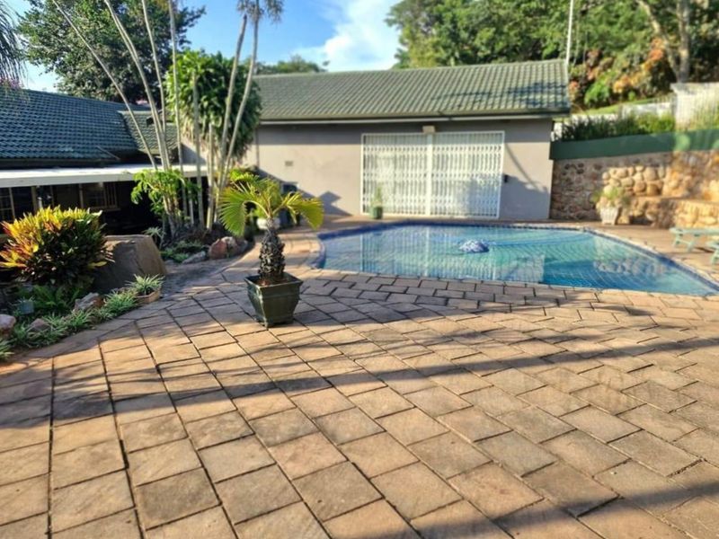 Ideal Family home - Photo 2