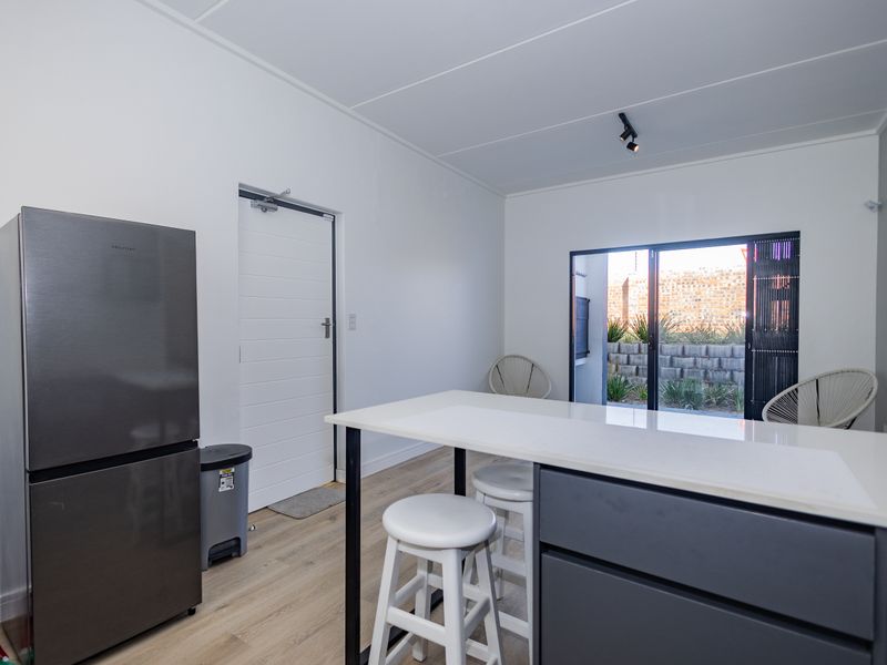 Ground-Floor | Brand-New 2-Bedroom Apartment | ZomerWind Estate - Photo 4