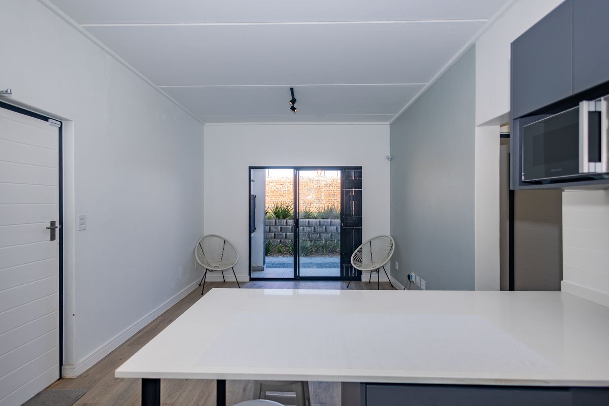 Ground-Floor | Brand-New 2-Bedroom Apartment | ZomerWind Estate - Photo 5