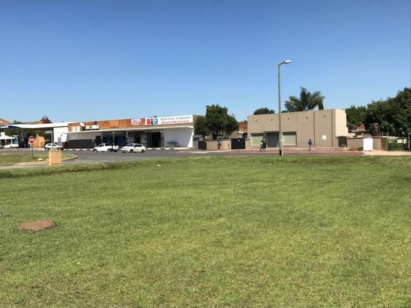 Excellent Business Potential in sought after area! - Photo 3