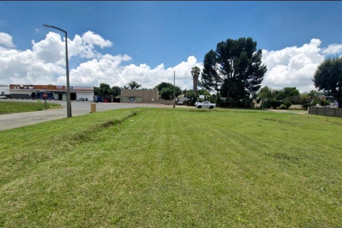 Excellent Business Potential in sought after area! - Photo 4