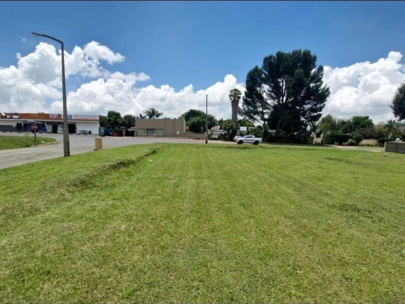 Excellent Business Potential in sought after area! - Photo 4