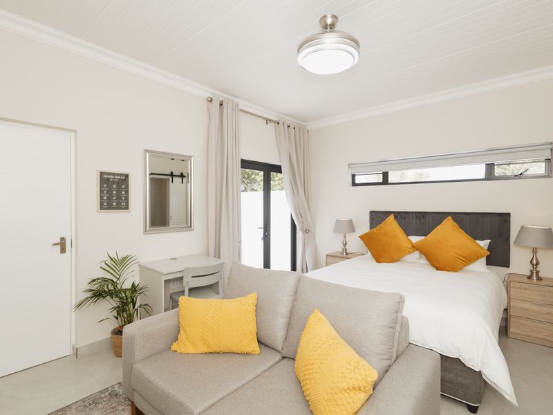 Unit 5 – Bachelor Garden Studio (Ideal for Solo or Business Travellers) - Photo 6