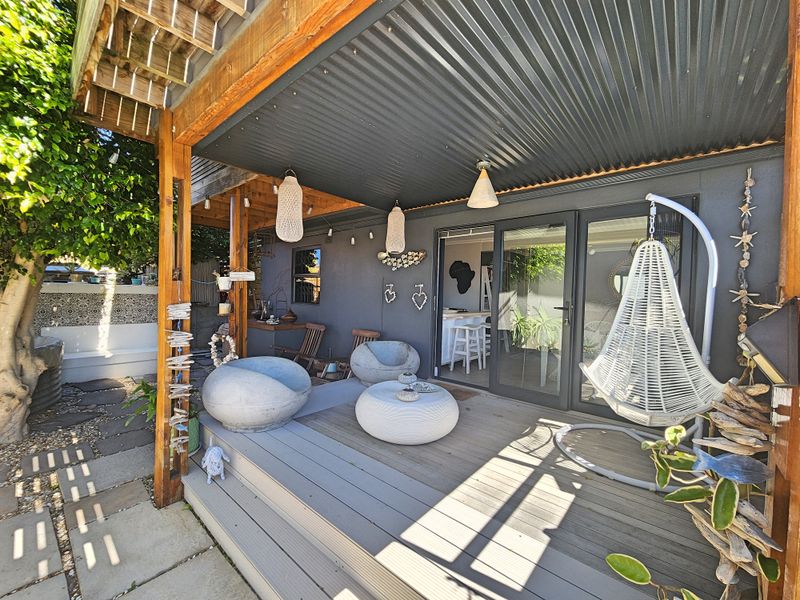 The Perfect Sanctuary in Simon's Town - Photo 2