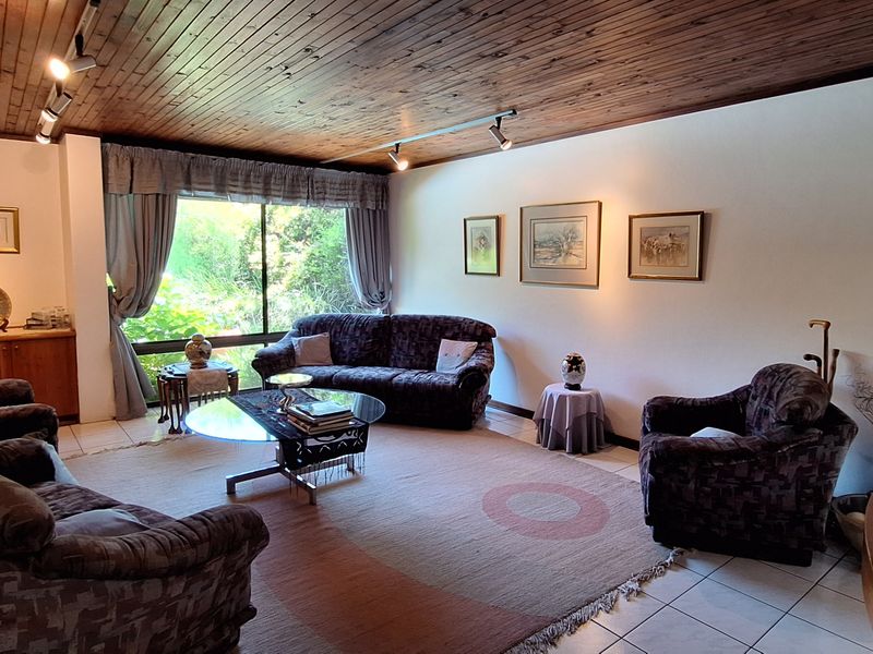 Architect designed family home in SE3!! - Photo 6