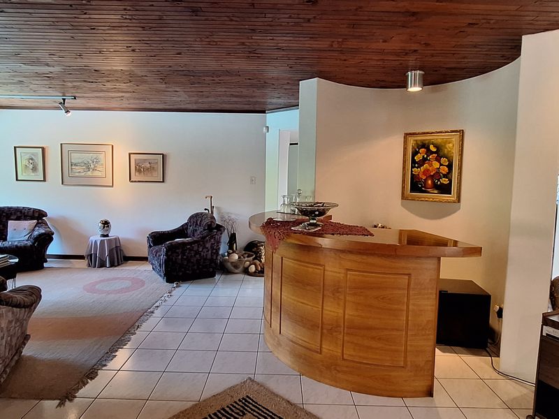 Architect designed family home in SE3!! - Photo 7