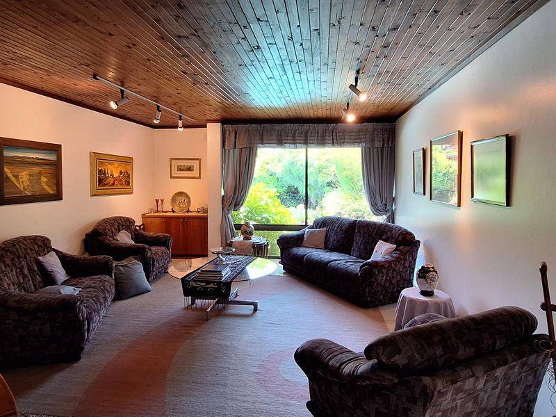 Architect designed family home in SE3!! - Photo 5