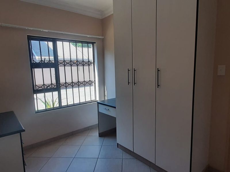 Charming 2-Bedroom Apartment for Sale in the Die Bult area - Photo 7