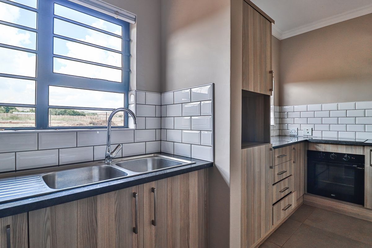 NO TRANSFER COSTS | Brand-New Modern Duplex in Montana - Photo 5