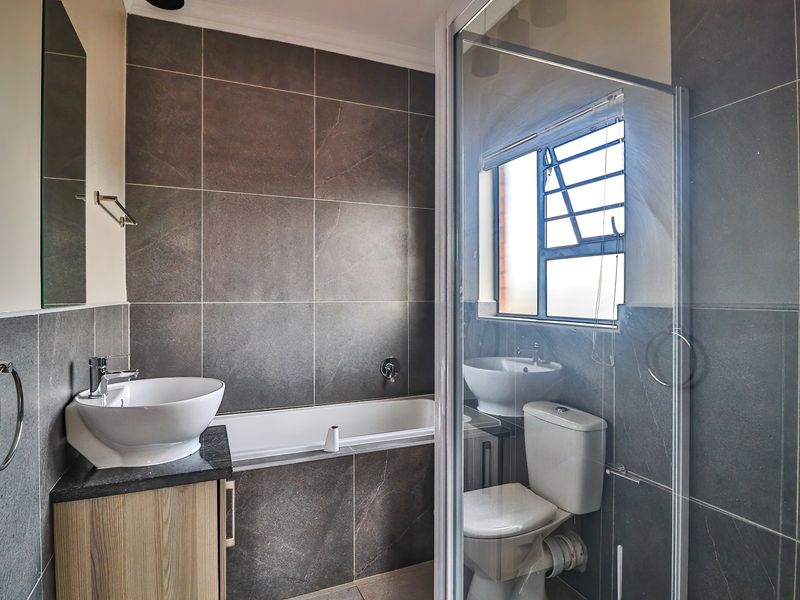 NO TRANSFER COSTS | Brand-New Modern Duplex in Montana - Photo 10