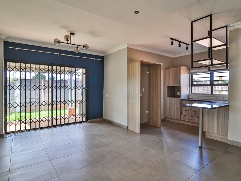 NO TRANSFER COSTS | Brand-New Modern Duplex in Montana - Photo 2