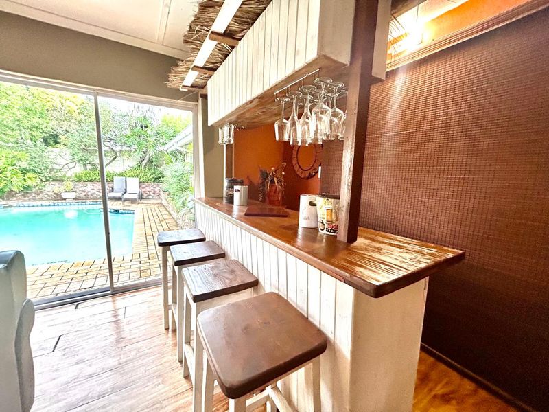 Five Bedroom Family Home - Photo 3