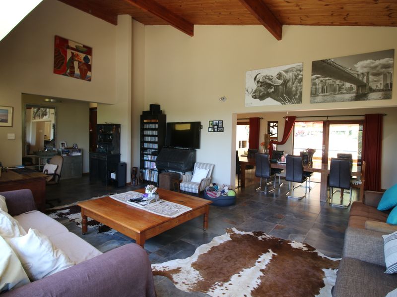 Modern Comfort in One of Beacon Bay’s Finest Enclaves - Photo 4