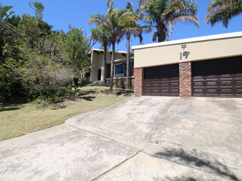 Modern Comfort in One of Beacon Bay’s Finest Enclaves - Photo 3