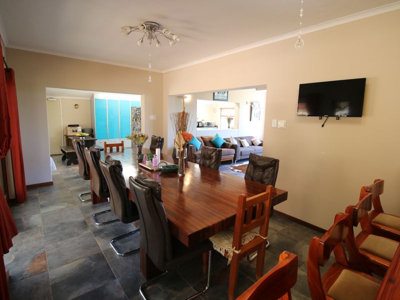 Modern Comfort in One of Beacon Bay’s Finest Enclaves - Photo 10