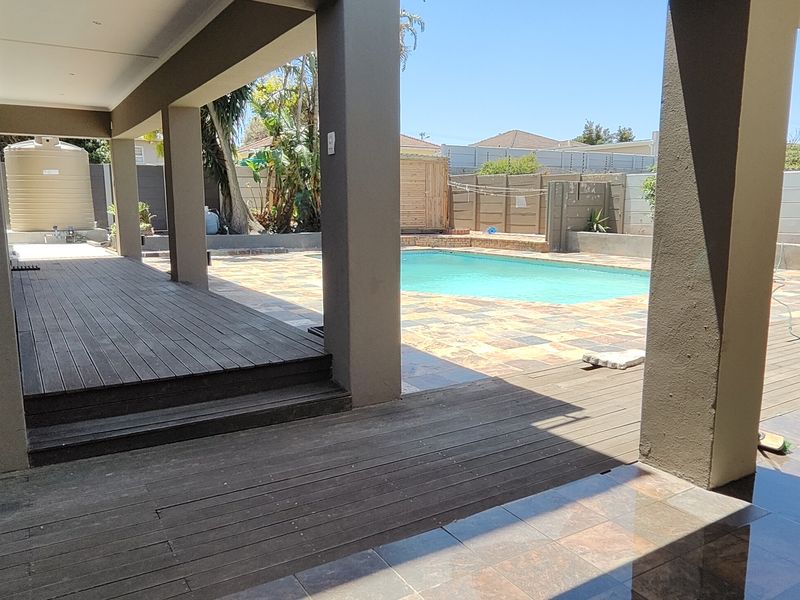 Stunning 4 bedroom Freehold To Let in Newton Park, Gqeberha. Perfect for family living. - Photo 2