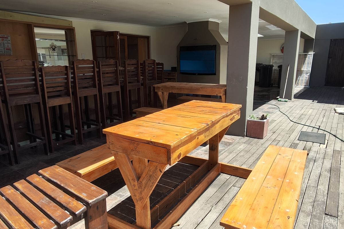 Stunning 4 bedroom Freehold To Let in Newton Park, Gqeberha. Perfect for family living. - Photo 5