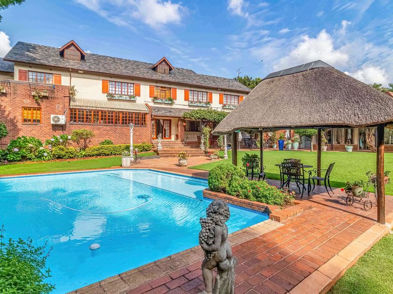 Classy, Character filled Bedfordview Gem - Photo 10