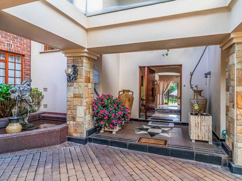 Classy, Character filled Bedfordview Gem - Photo 6