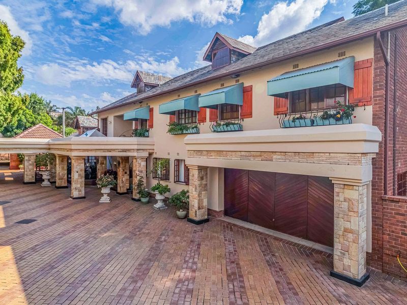 Classy, Character filled Bedfordview Gem - Photo 4