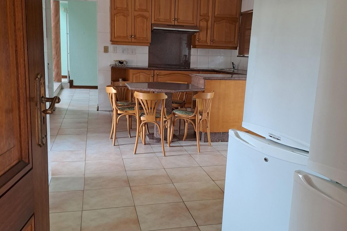 Double Storey,  Residencial 1, Conventional - Photo 5