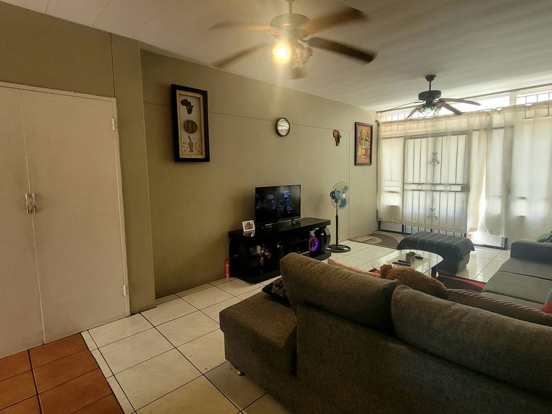 Comfort Meets Value In This  Lovely Property - Photo 6