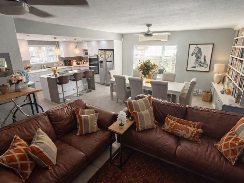 Dual Mandate. Beautiful Family Home with Scenic Views in Rockcliff Estate - Photo 7