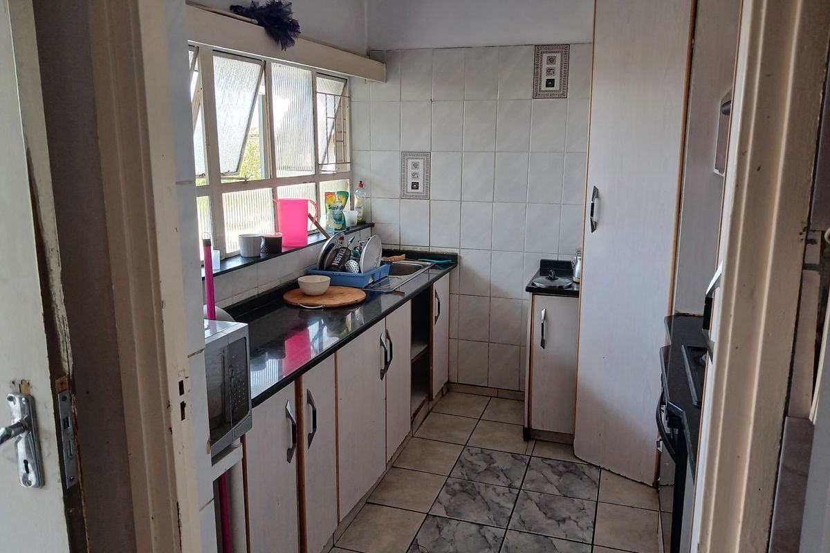 Flat for sale in Huttenheights - Photo 4
