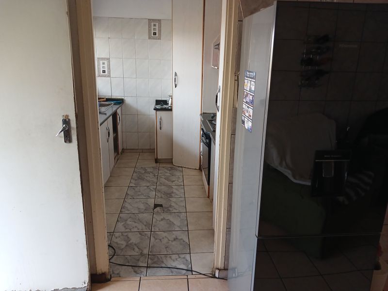 Flat for sale in Huttenheights - Photo 2