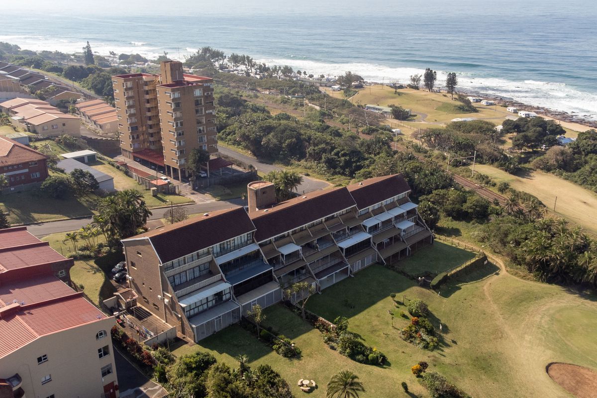 Prime Position, Sea Views & Golf Course Outlook - Photo 3