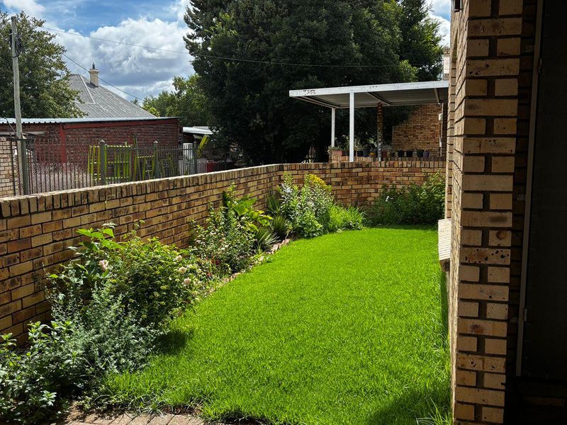 Low-maintenance gem in Aliwal North - Photo 4