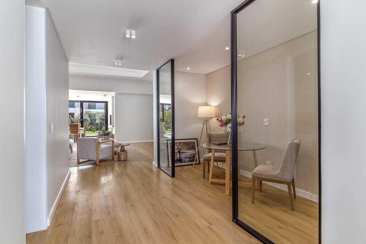 Stunning 4-Bedroom Luxury Home For Sale in The Acres , Pearl Valley Golf & Country Estate - Photo 5