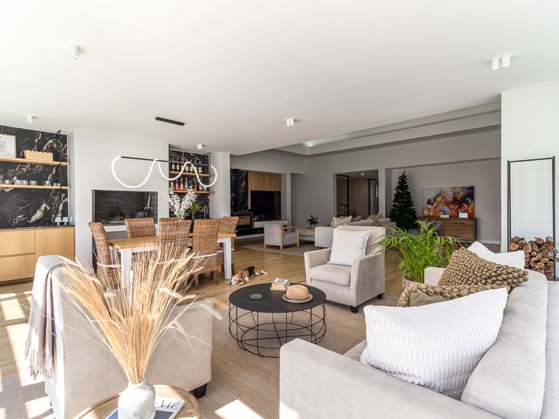 Stunning 4-Bedroom Luxury Home For Sale in The Acres , Pearl Valley Golf & Country Estate - Photo 9