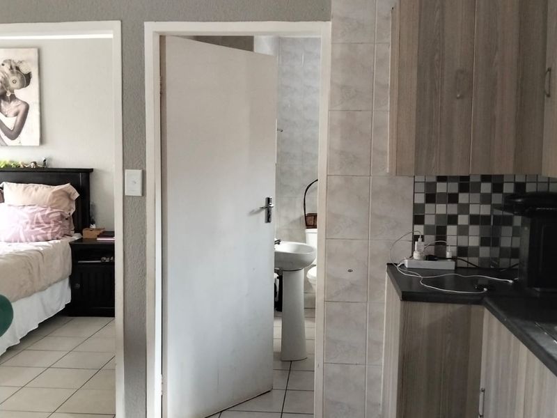 You’ll Want To Live Here! - Photo 10