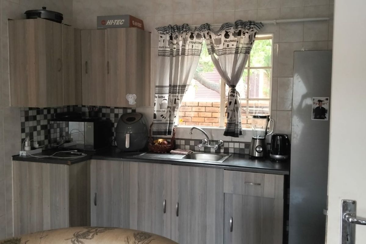 You’ll Want To Live Here! - Photo 4