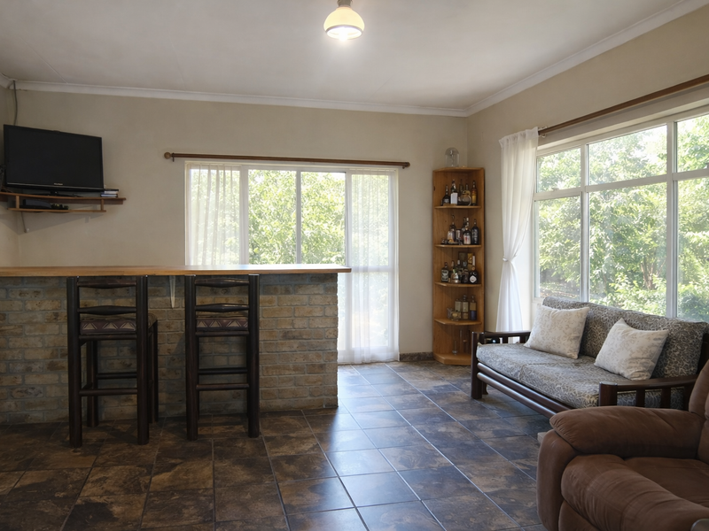 Perfect Location - Photo 4